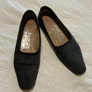 Salvatore ferragamo dark gray velvet flats.